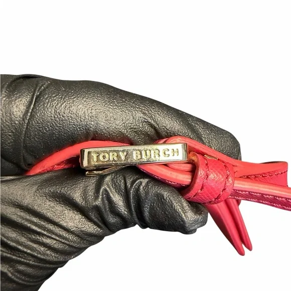 Tory Burch Red Turnlock Crossbody Bag (A768) - Picture 7 of 13